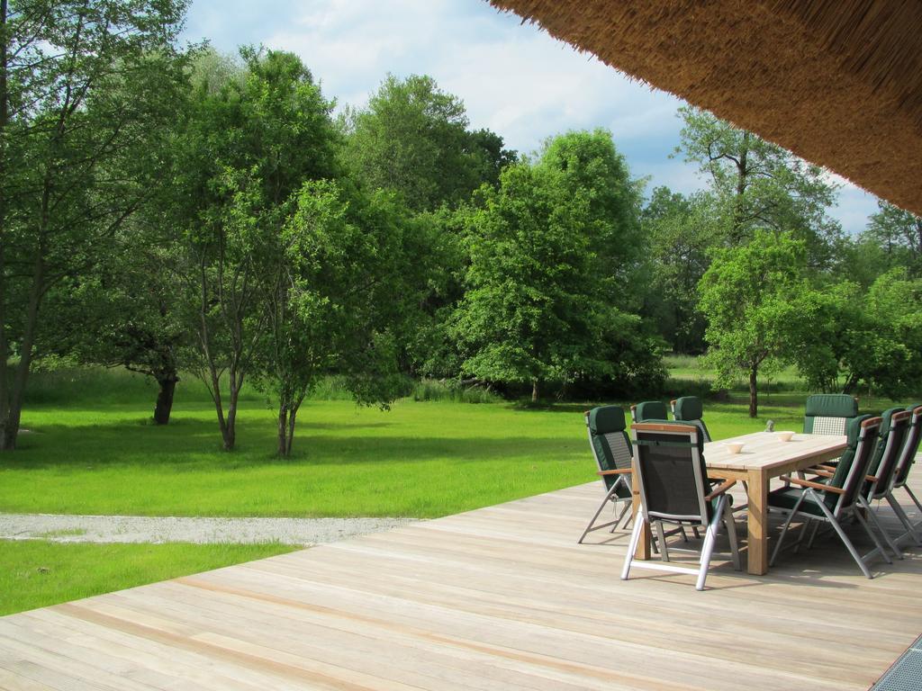 Вілла Exklusives Holzhaus Бург Номер фото