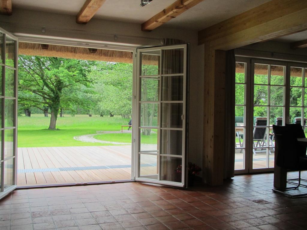 Вілла Exklusives Holzhaus Бург Номер фото