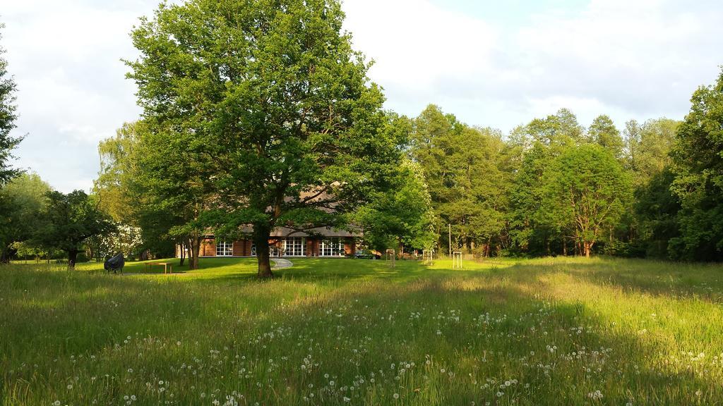 Вілла Exklusives Holzhaus Бург Номер фото